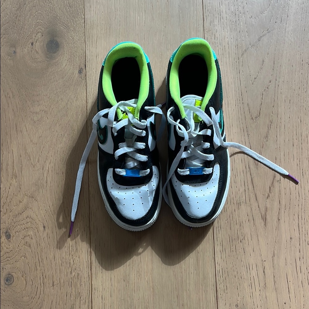 Nike Black and White Classic Sneakers